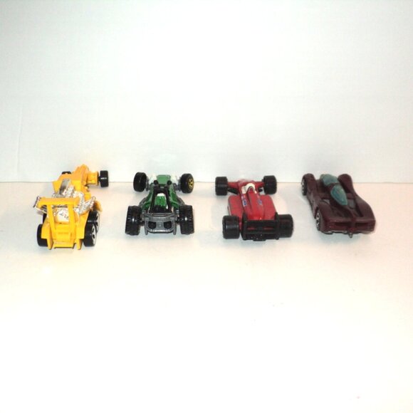 Lot of 4 Vintage Race Cars Matchbox, Hot Wheels, Scale 1:64 Die Cast Collect - Picture 2 of 5